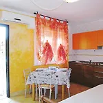 Daire Villaggio Sirenuse